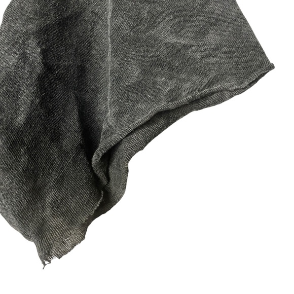 Chaser Love T shirt XS Gray white NWOT - Picture 7 of 10